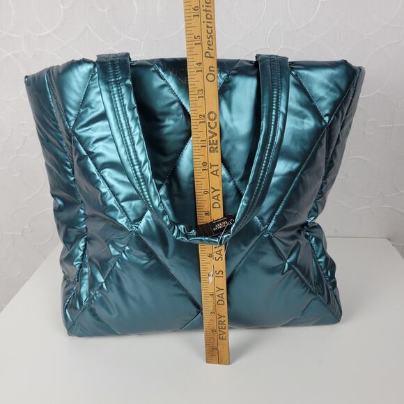 Victorias Secret Womens Tote Bag Large Green Metallic Quilted Puffer 14" NEW - Picture 9 of 16